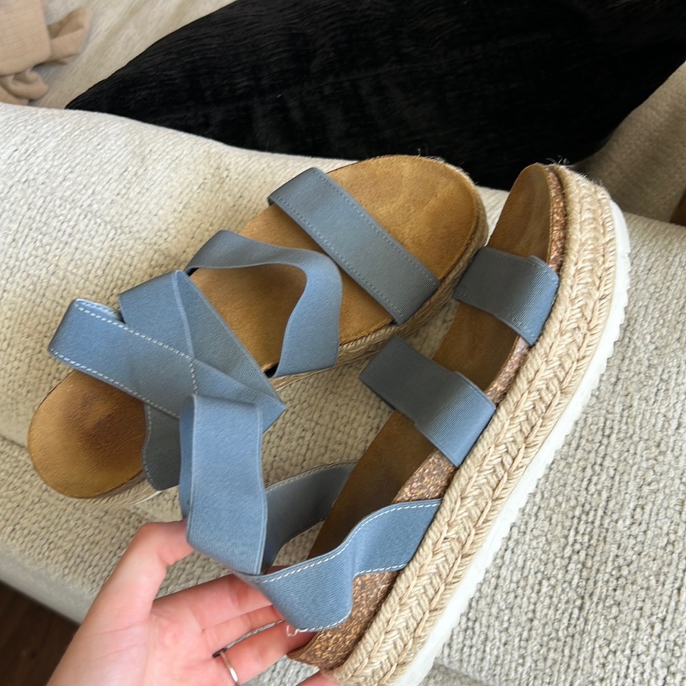 Steve Madden wedges size 10